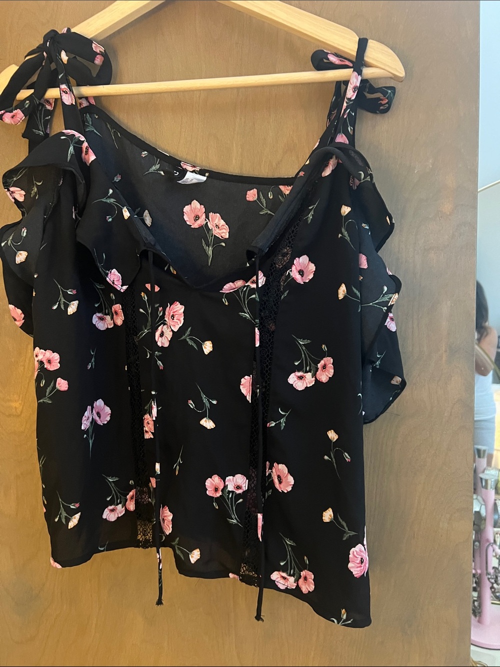 Divided Black Floral Tie-Shoulder Cami with Pink Blooms